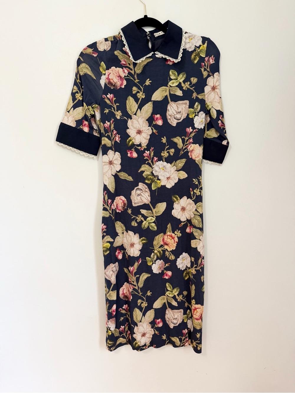 Alice + Olivia Delora Collared Floral Print Sheath Dress Size 4